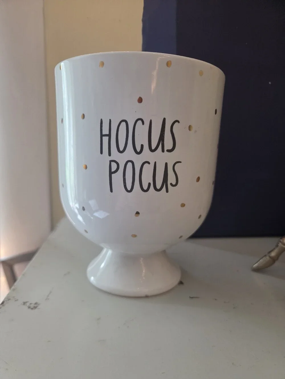 Source Unknown decorative white